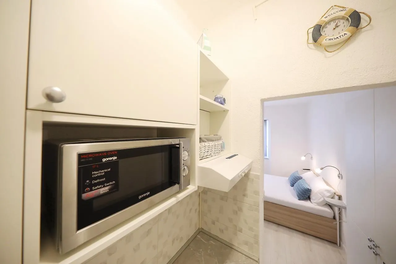 Sea View Studio Apartment Zadar
