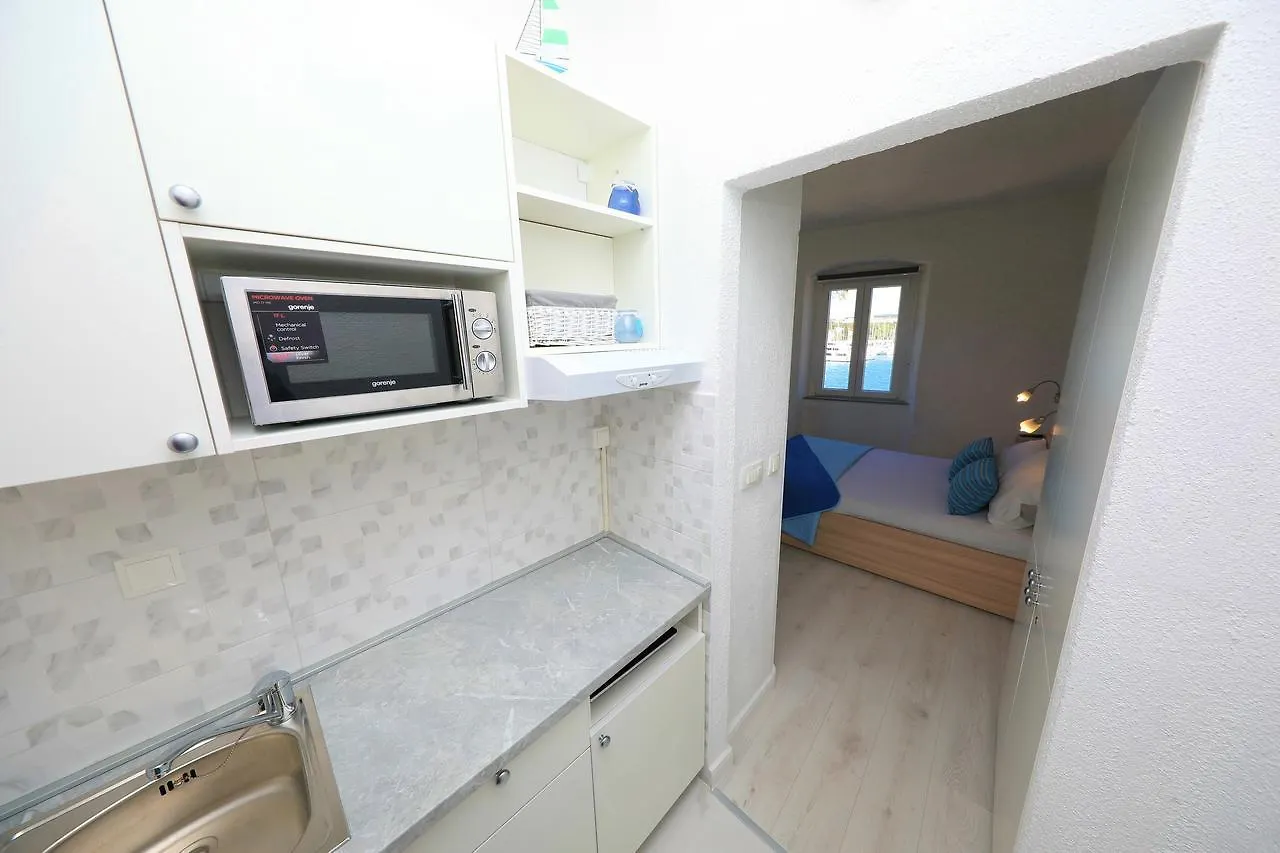 Sea View Studio Apartment Zadar 0*,